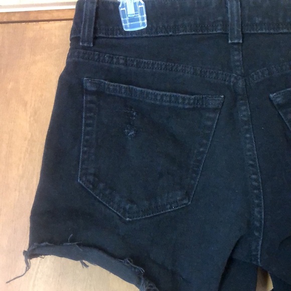 Riders by Lee black distressed cut off shorts - Picture 5 of 7